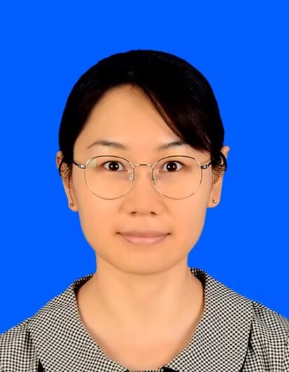 朱琳.png