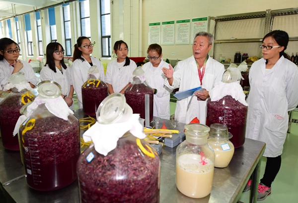 cda0fe1031484995b079fec9f3ec2db6.jpg cda0fe1031484995b079fec9f3ec2db6.jpg