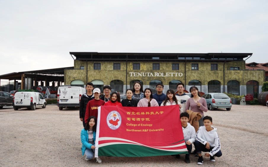 0b4747a8d59f4fdd8f62983efdf31dba.jpg 0b4747a8d59f4fdd8f62983efdf31dba.jpg