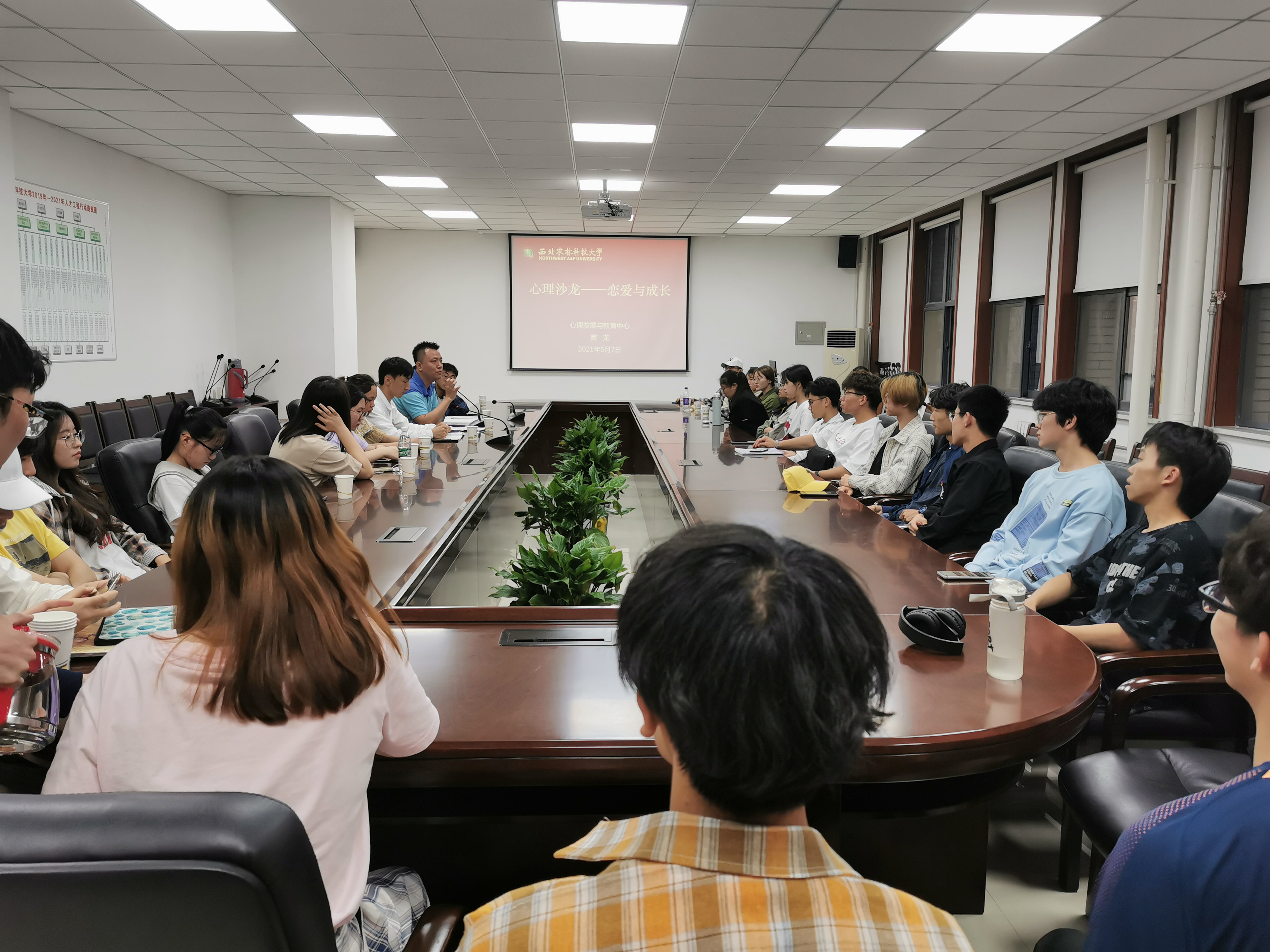 8e7f5dcfaa2c45c28534effc0e80d42e.jpg 8e7f5dcfaa2c45c28534effc0e80d42e.jpg