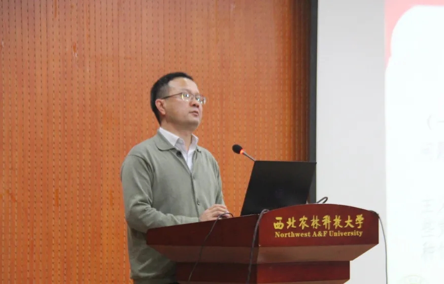 7ea055b39ea040bba3d39d2707b805c7.jpg 7ea055b39ea040bba3d39d2707b805c7.jpg