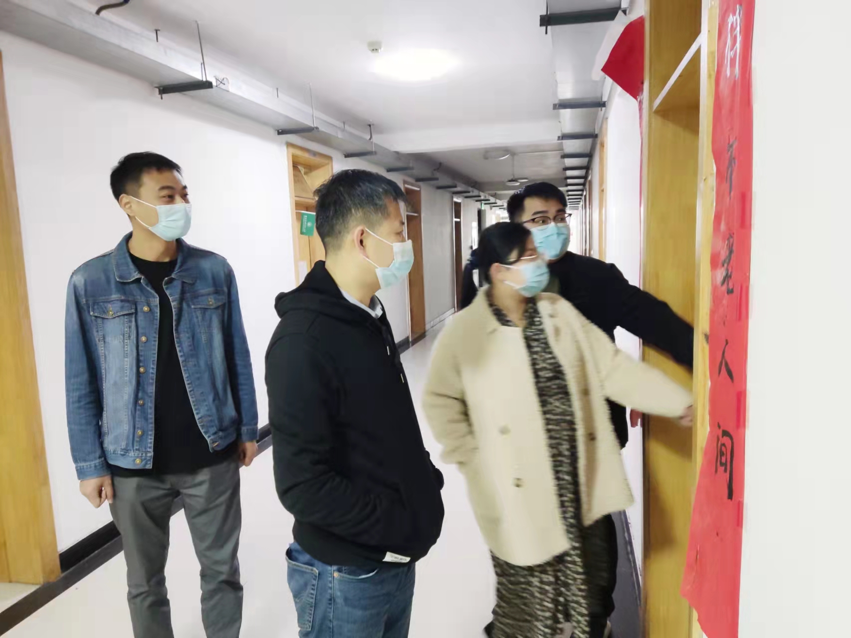 e4d96c14b8da4a4b82442578f0aa0592.jpg e4d96c14b8da4a4b82442578f0aa0592.jpg