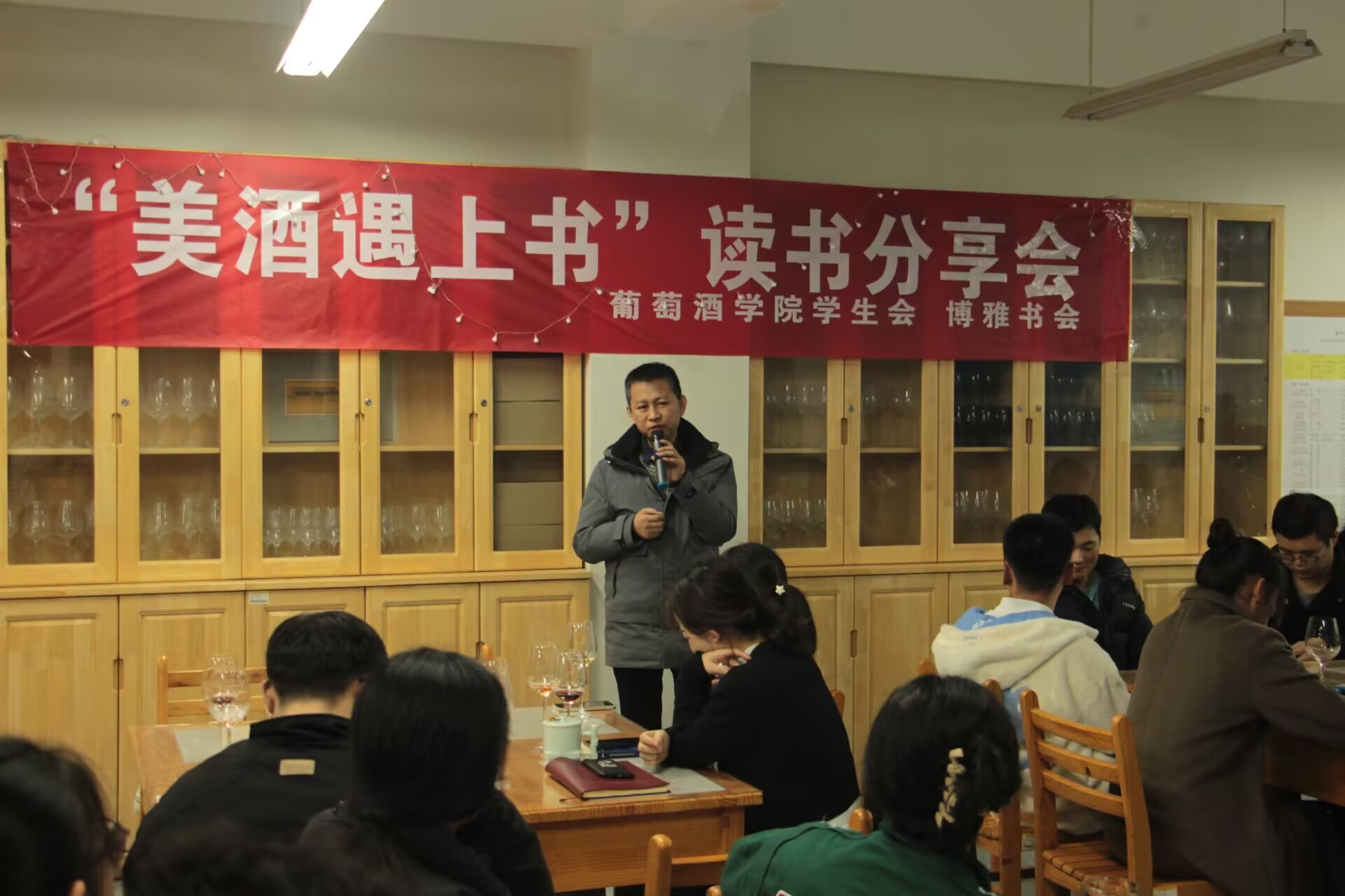 fd6a1a2f69e94b58ba6fbf0e6c4df2cb.jpg fd6a1a2f69e94b58ba6fbf0e6c4df2cb.jpg